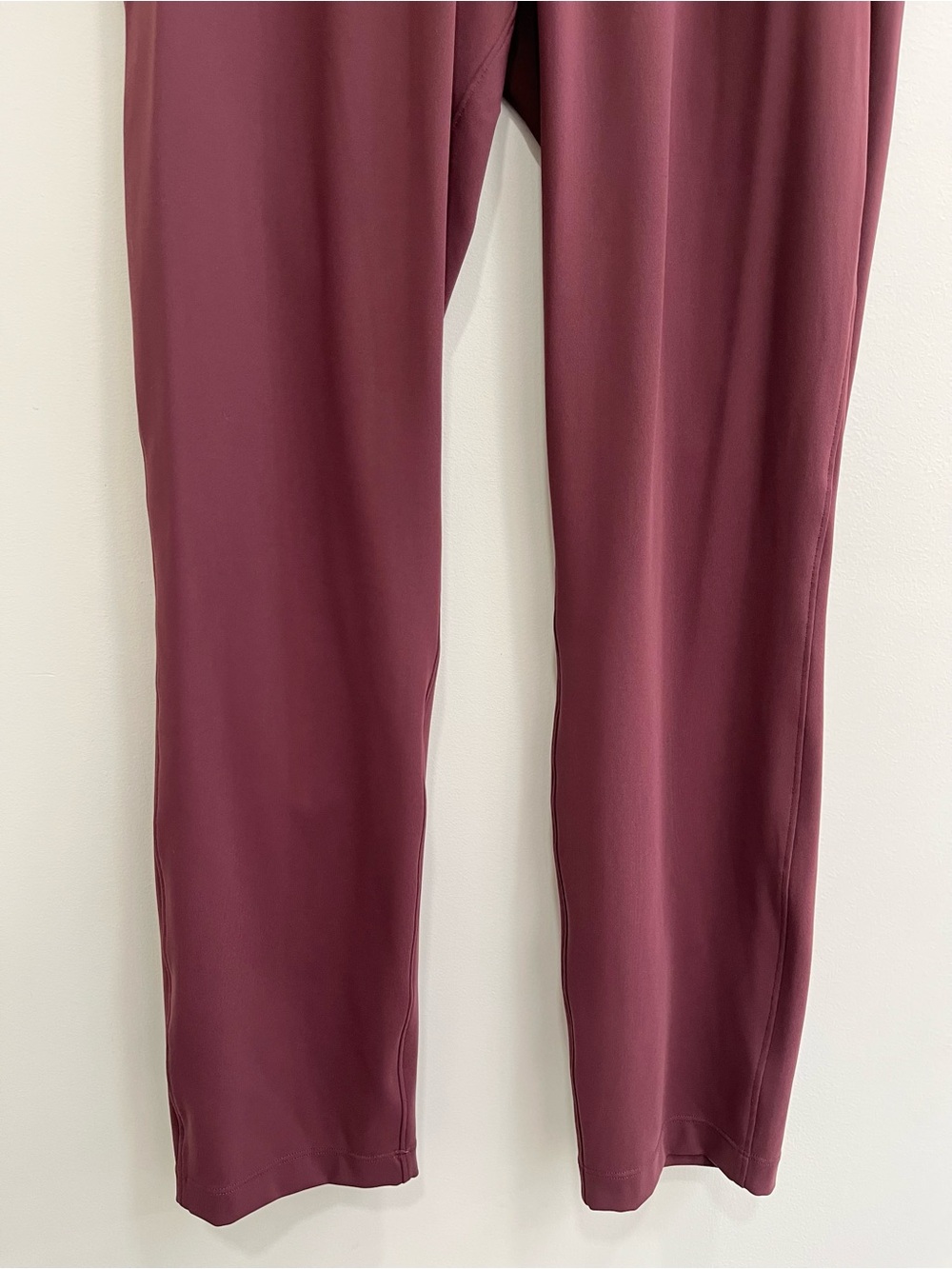 Lululemon On The Fly Pants Maroon Burgundy Size 6 - Picture 10 of 15